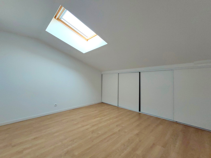 French property for sale in Cenon, Gironde - €222,600 - photo 4