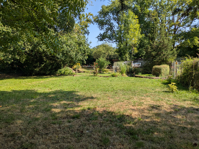 French property for sale in Les Châteliers, Deux-Sèvres - €71,600 - photo 9