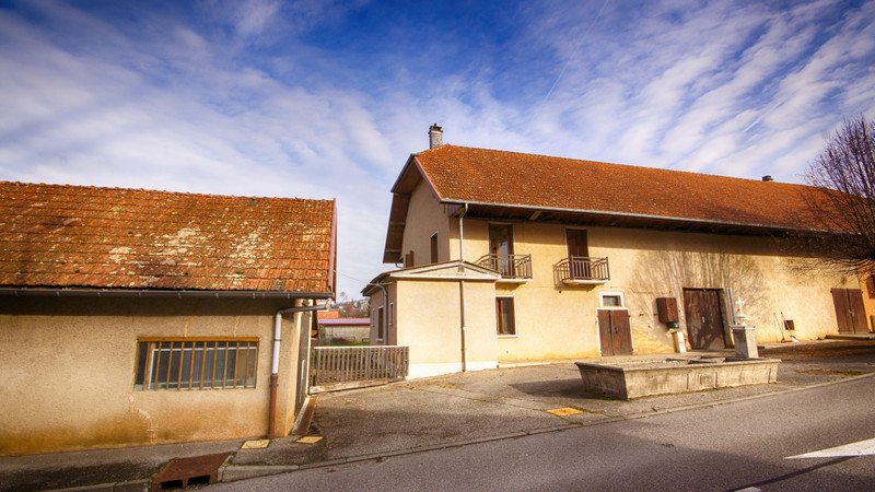 Immeuble à vendre à Grésy-sur-Aix, Savoie - 750 000 € - photo 1