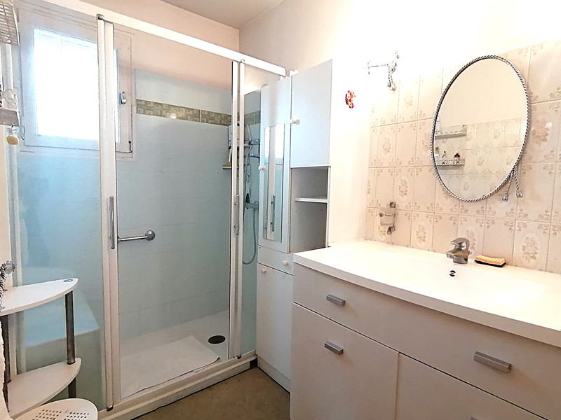 French property for sale in Six-Fours-les-Plages, Var - €350,000 - photo 6