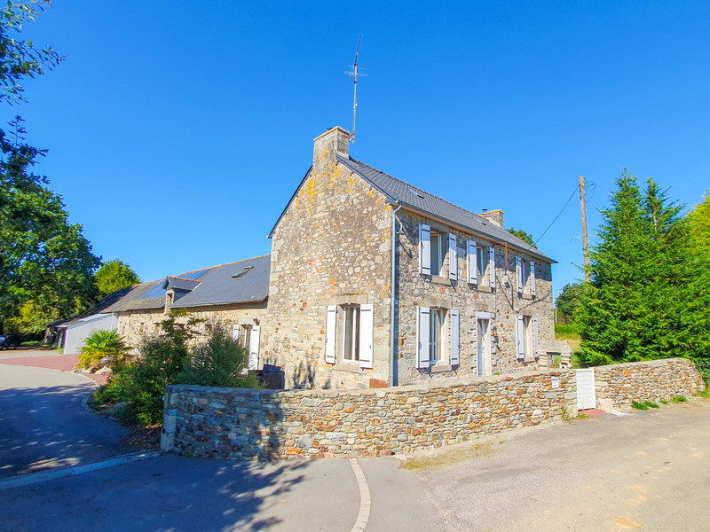 Maison à vendre à Noyal-Pontivy, Morbihan - 259 950 € - photo 1