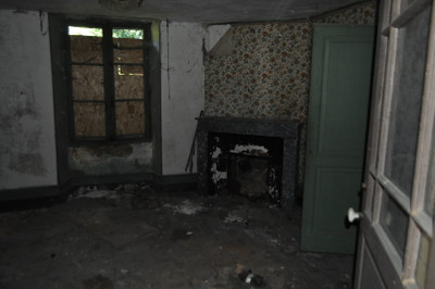 French property for sale in Château-l'Évêque, Dordogne - €41,600 - photo 1