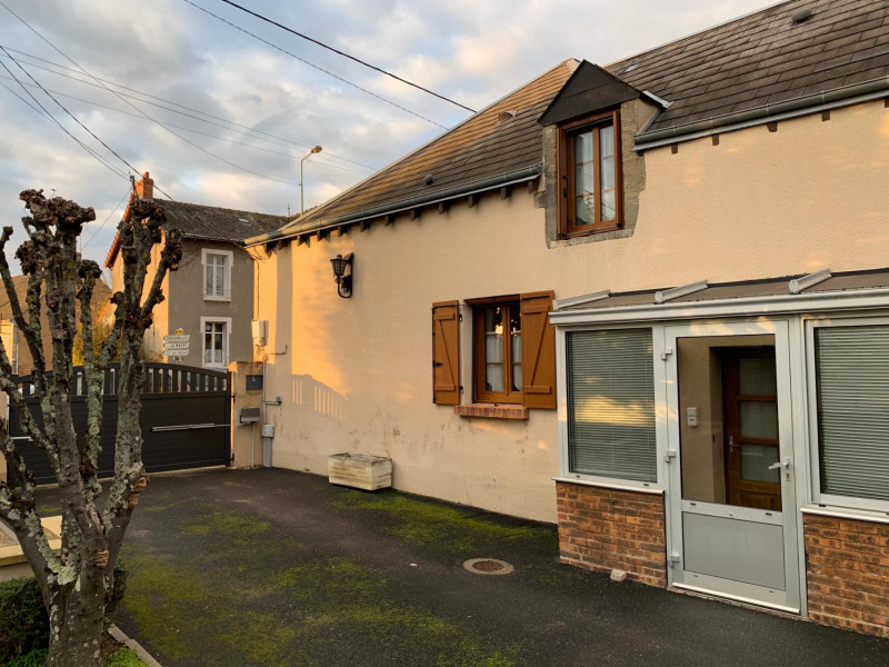 French property for sale in La Châtre, Indre - €141,700 - photo 0