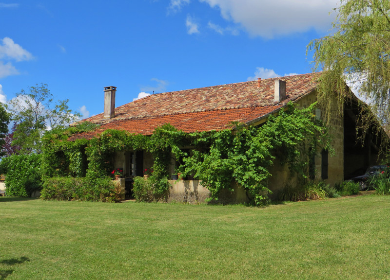 French property for sale in Montignac-Toupinerie, Lot-et-Garonne - €275,000 - photo 0