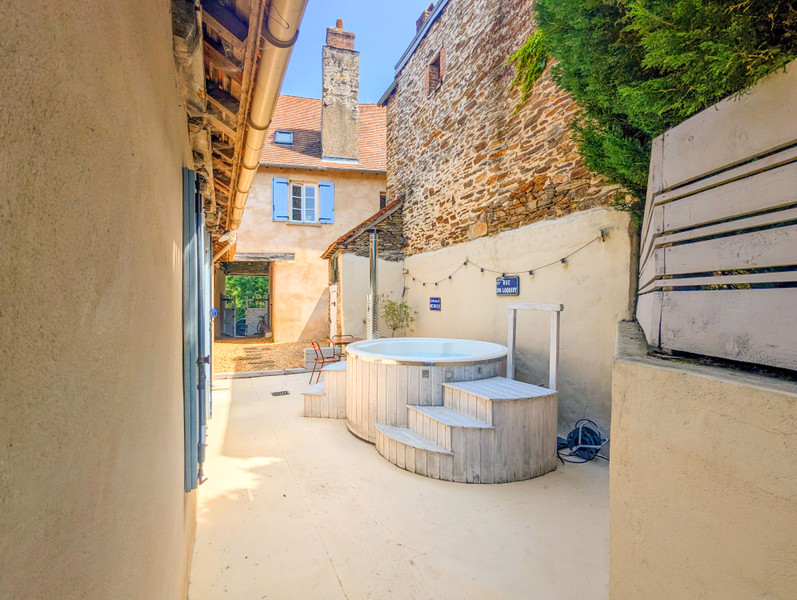 French property for sale in Jumilhac-le-Grand, Dordogne - €245,000 - photo 7