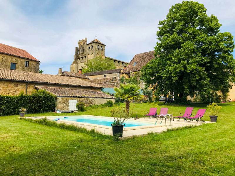 French property for sale in Saint-Avit-Sénieur, Dordogne - €316,500 - photo 3