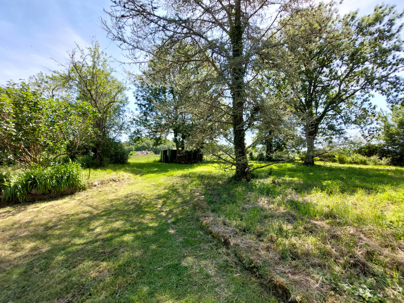 French property for sale in Baudres, Indre - €166,625 - photo 2