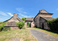 Maison à vendre à Saint-Christophe-Vallon, Aveyron - 595.000 € - photo 2