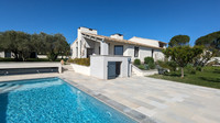 French property, houses and homes for sale in Caumont-sur-Durance Provence Alpes Cote d'Azur Provence_Cote_d_Azur
