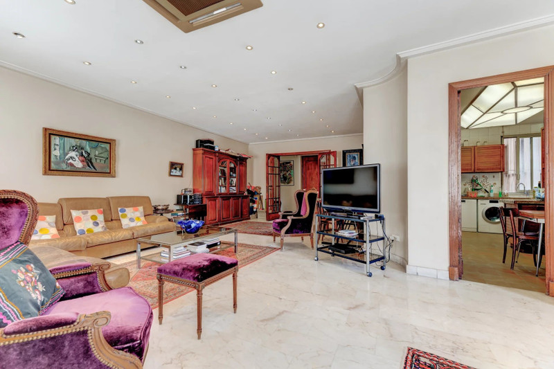 French property for sale in Nice, Alpes-Maritimes - €1,396,000 - photo 1