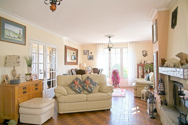 French property for sale in Sougéal, Ille-et-Vilaine - €299,000 - photo 4