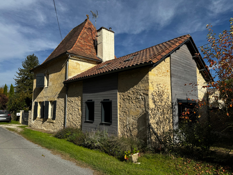 French property for sale in Saint-Agne, Dordogne - €299,990 - photo 0