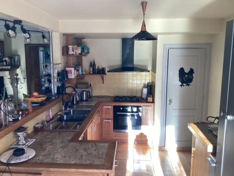 French property for sale in Chalais, Charente - €325,000 - photo 4