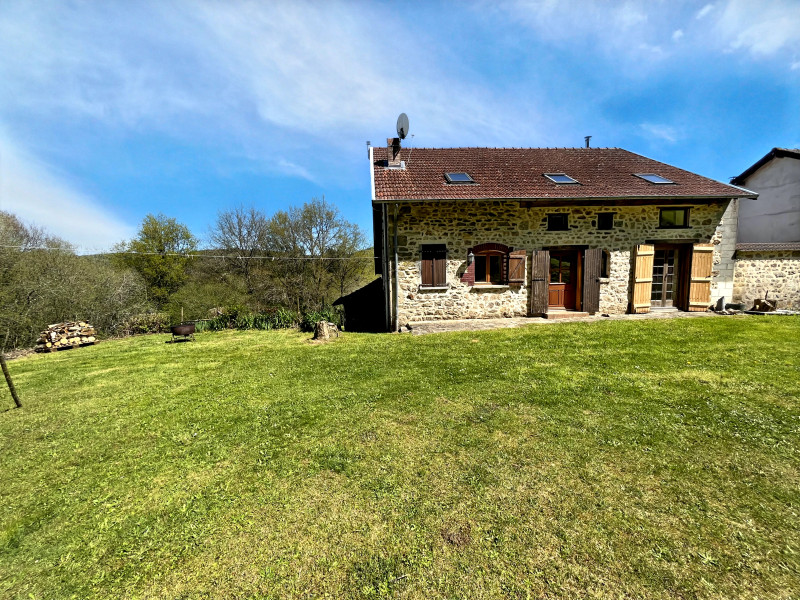 Propriété à vendre à Saint-Julien-le-Petit, Haute-Vienne - 172 800 €