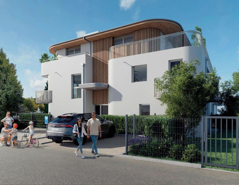 French property for sale in Anglet, Pyrénées-Atlantiques - €329,625 - photo 1