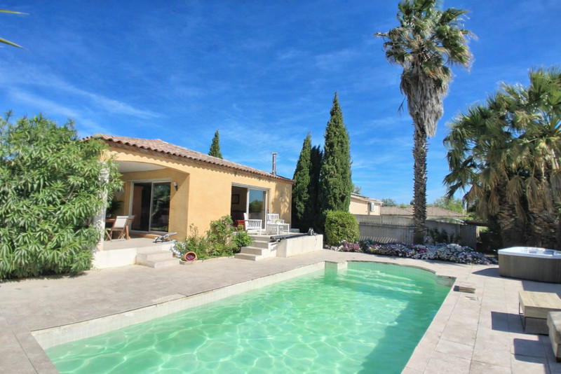 French property for sale in Espondeilhan, Hérault - €489,000 - photo 1