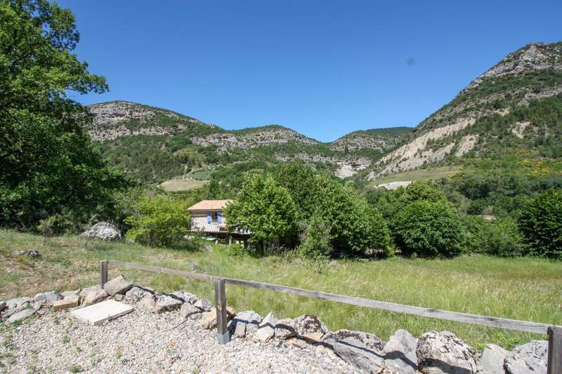 French property for sale in Sahune, Drôme - €349,000 - photo 10