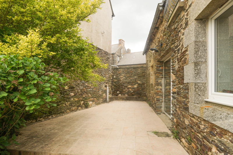 French property for sale in Allineuc, Côtes-d'Armor - €188,043 - photo 2