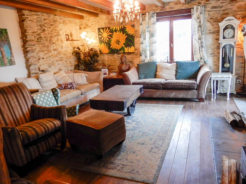 French property for sale in Montembœuf, Charente - €499,000 - photo 5