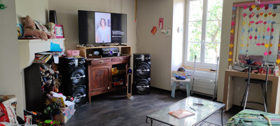 French property for sale in Melleran, Deux-Sèvres - €118,810 - photo 4