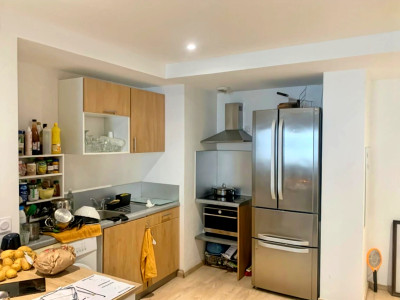 French property for sale in Marseille 2e Arrondissement, Bouches-du-Rhône - €243,800 - photo 2