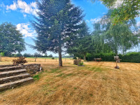 Propriété à vendre à Saint-Berthevin-la-Tannière, Mayenne - 230 000 € - photo n°9