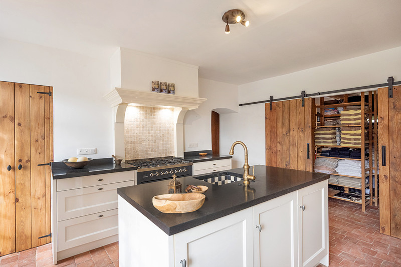 French property for sale in Colméry, Nièvre - €895,000 - photo 7