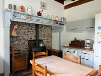 Propriété à vendre à Condat-sur-Ganaveix, Corrèze - 246 100 € - photo n°3