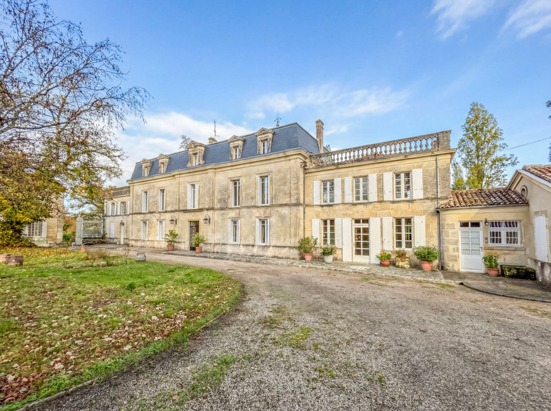 Propriété à vendre à Cognac, Charente - 698 250 €