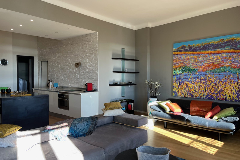 French property for sale in Nice, Alpes-Maritimes - €705,000 - photo 0