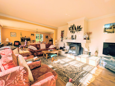 French property for sale in Dournazac, Haute-Vienne - €399,000 - photo 3