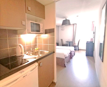 French property for sale in Marseille 4e Arrondissement, Bouches-du-Rhône - €76,000 - photo 1