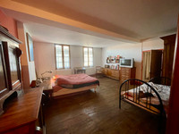 Maison à vendre à Barbezieux-Saint-Hilaire, Charente - 424.000 € - photo 5