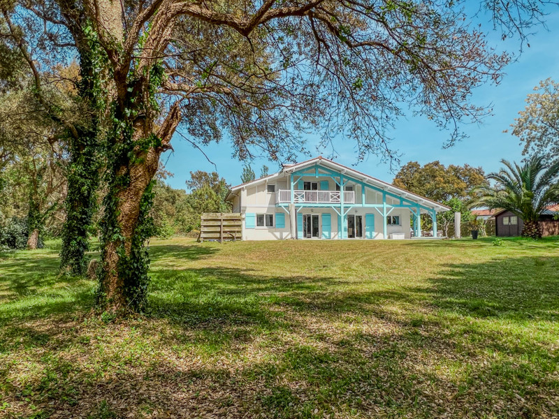 French property for sale in Boucau, Pyrénées-Atlantiques - €1,029,000 - photo 9