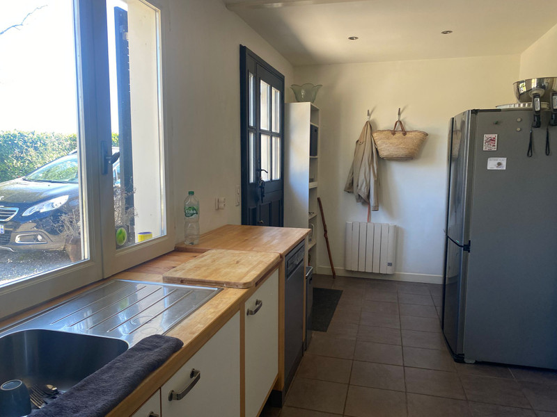 French property for sale in Pressignac, Charente - €285,000 - photo 4