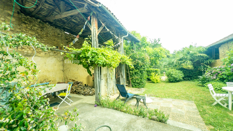 French property for sale in Monléon-Magnoac, Hautes-Pyrénées - €160,500 - photo 1