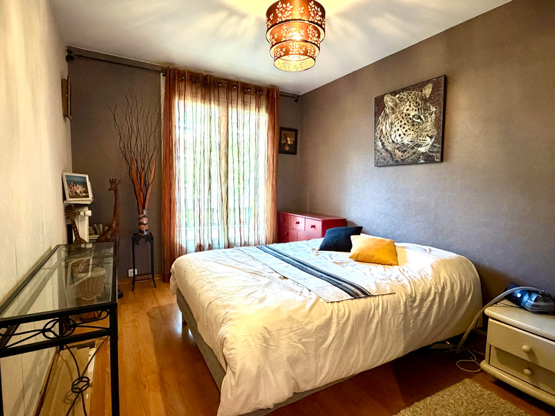 French property for sale in Livry-Gargan, Seine-Saint-Denis - €225,000 - photo 4