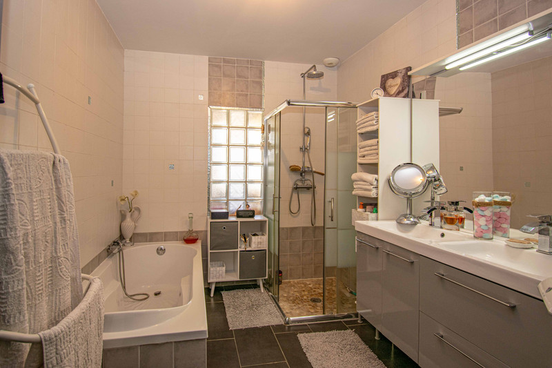 French property for sale in Seilh, Haute-Garonne - €595,000 - photo 6