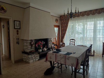 French property for sale in Le Château-d'Oléron, Charente-Maritime - €997,500 - photo 6