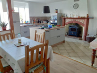 Maison à vendre à Saint-Hilaire-du-Harcouët, Manche - 199.500 € - photo 5