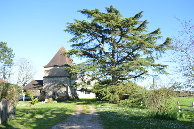 French property for sale in Bias, Lot-et-Garonne - €369,900 - photo 0