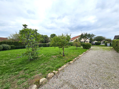 French property for sale in Commentry, Allier - €85,250 - photo 11