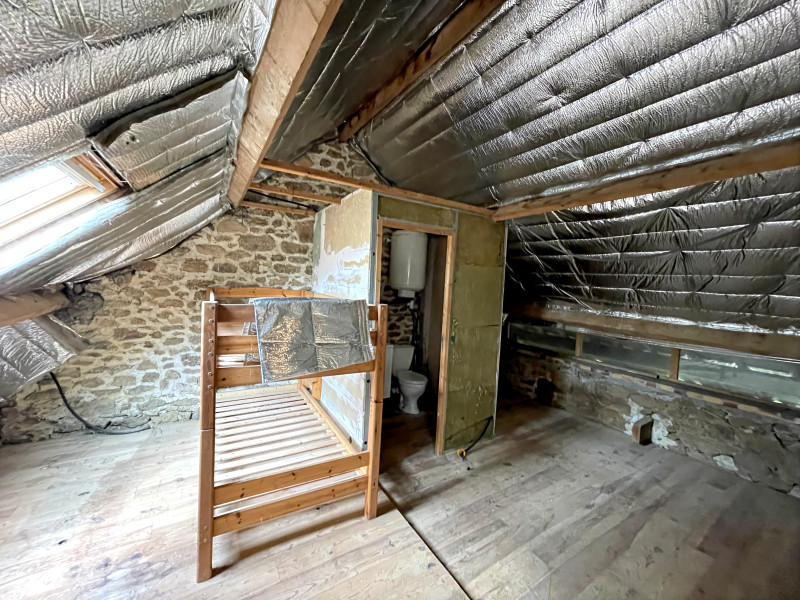 French property for sale in Saint-Gilles-Pligeaux, Côtes-d'Armor - €88,000 - photo 8