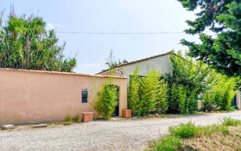 House for sale in Monteux Vaucluse Monteux Large 180 m² family