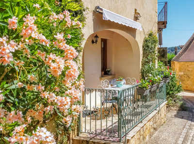 French property for sale in Sarlat-la-Canéda, Dordogne - €132,000 - photo 1