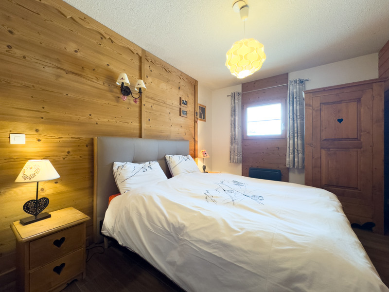 Ski property for sale in Val Thorens - €3,950,000 - photo 7