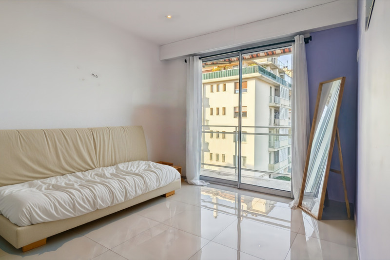 French property for sale in Nice, Alpes-Maritimes - €620,000 - photo 7