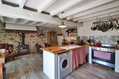 French property for sale in Saint-Maurice-des-Lions, Charente - €167,400 - photo 2