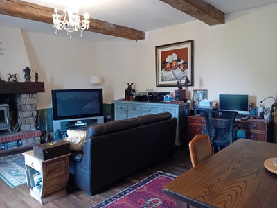 French property for sale in Sainte-Gemme, Deux-Sèvres - €302,659 - photo 7
