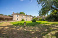 Maison à vendre à Vindelle, Charente - 420.000 € - photo 3